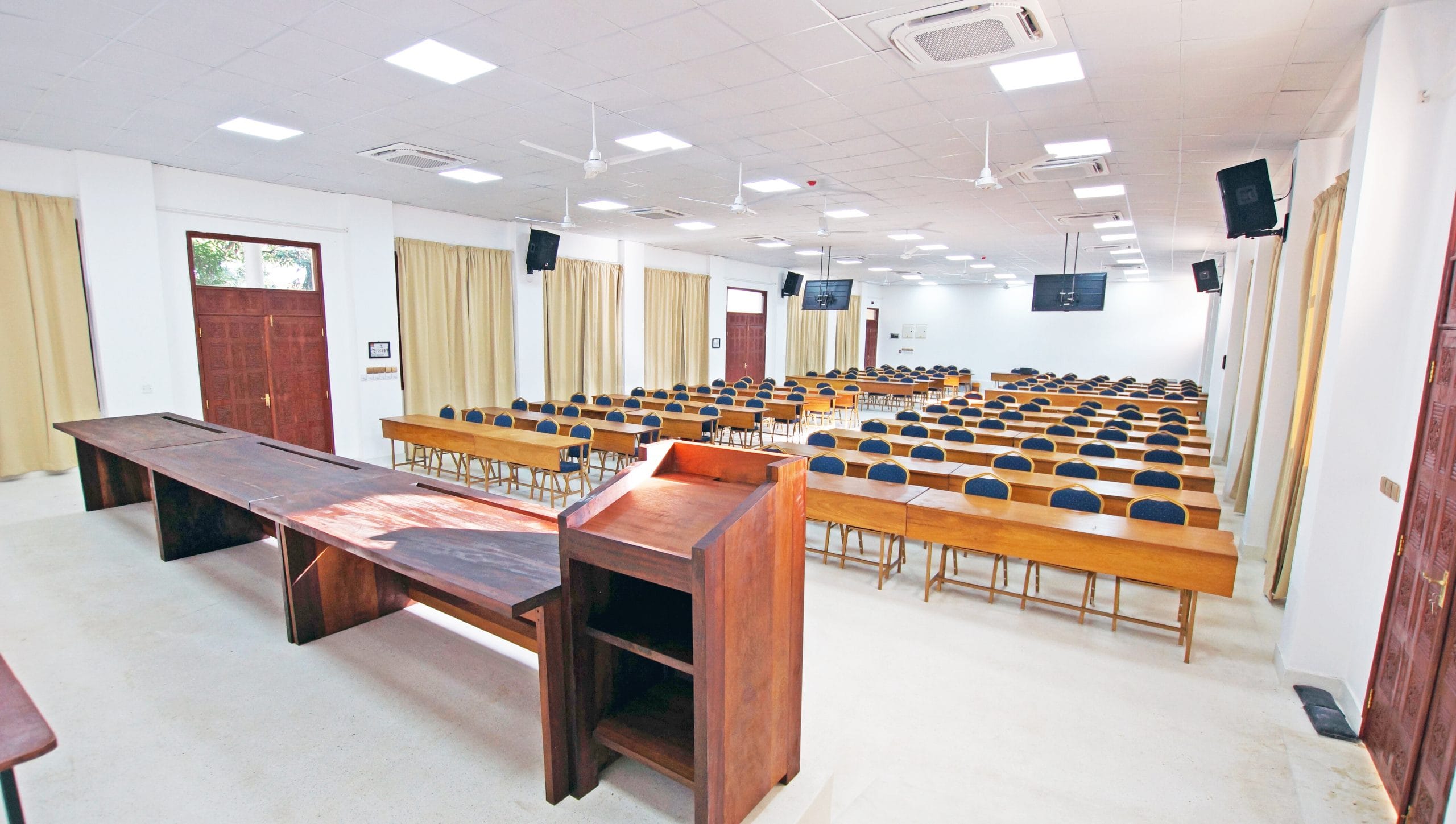 conference-events Main Conference Hall – Kilili Baharini